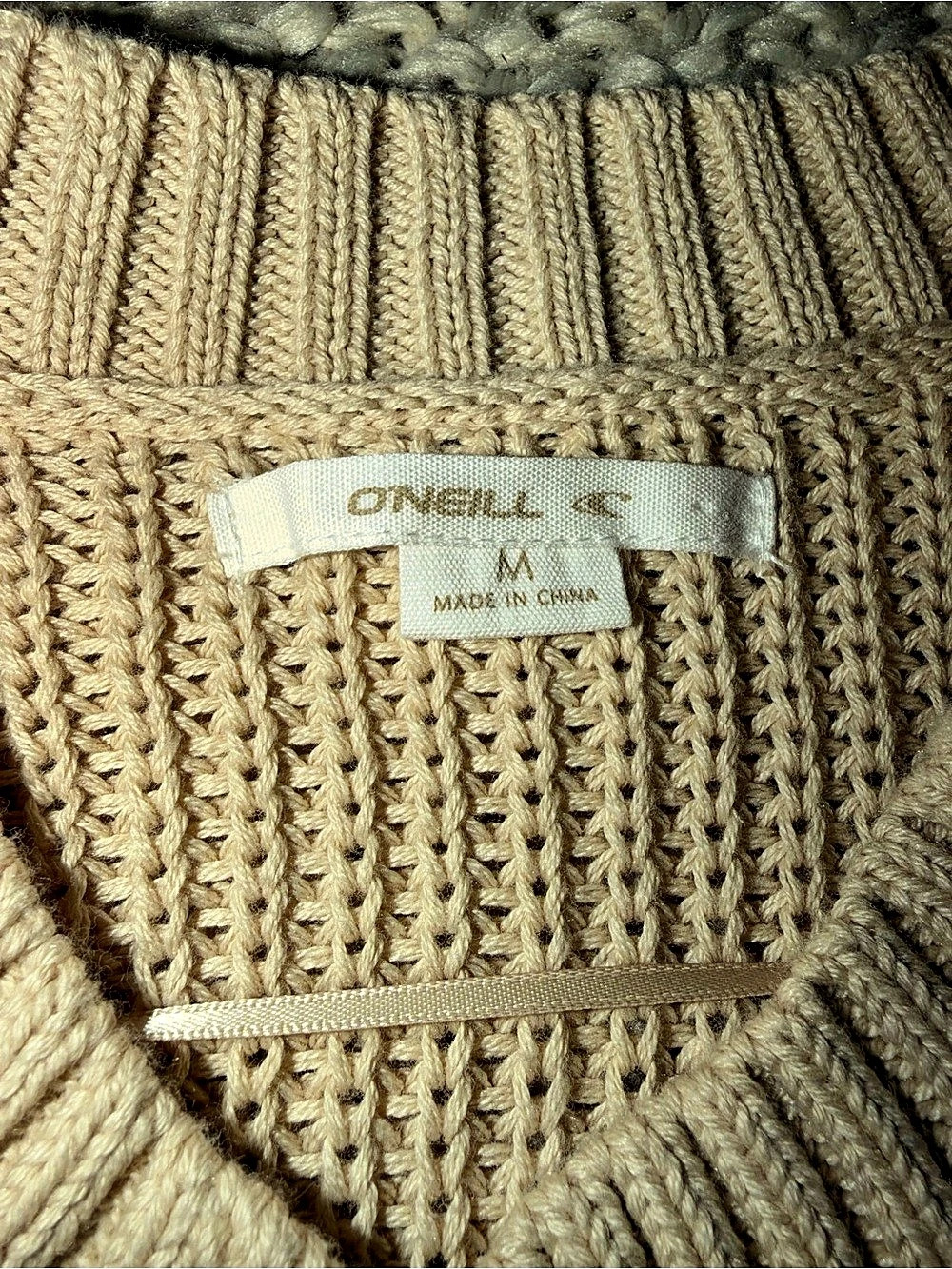 O'Neill Knit Button-Front Cardigan in Brown Size Medium - Picture 3 of 4